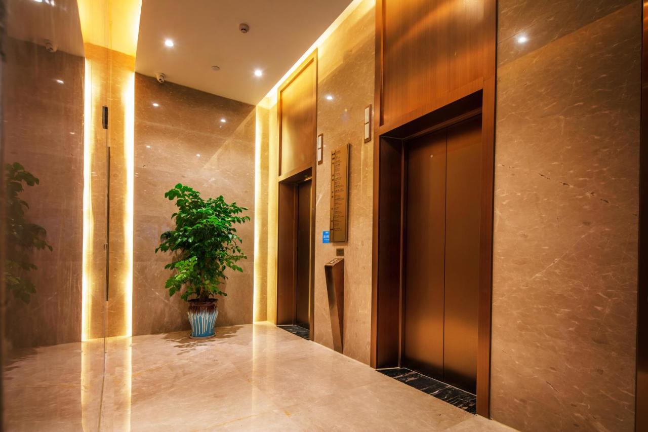 Wyndham Shiyan Downtown Hotel Ngoại thất bức ảnh