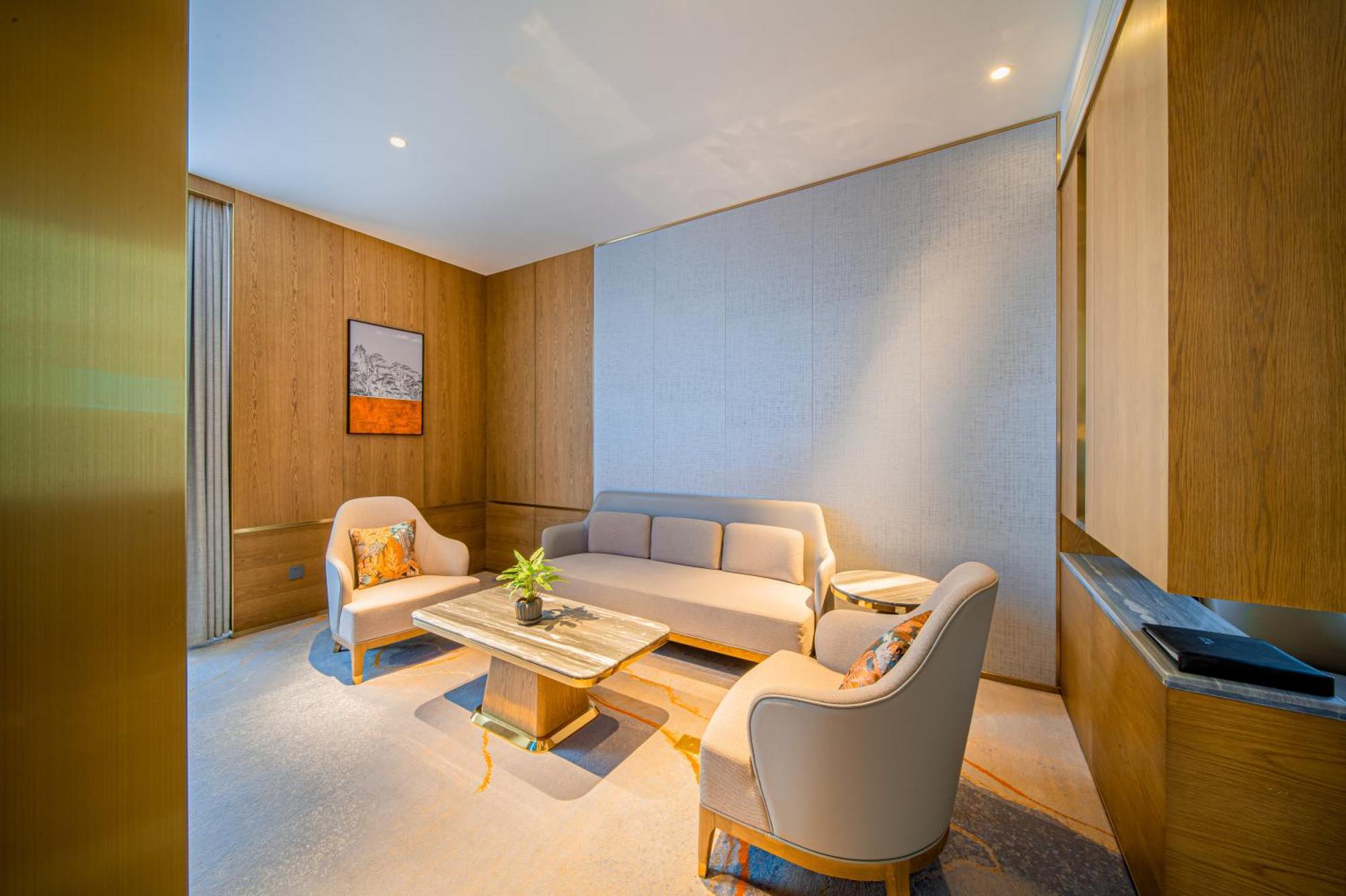 Wyndham Shiyan Downtown Hotel Ngoại thất bức ảnh